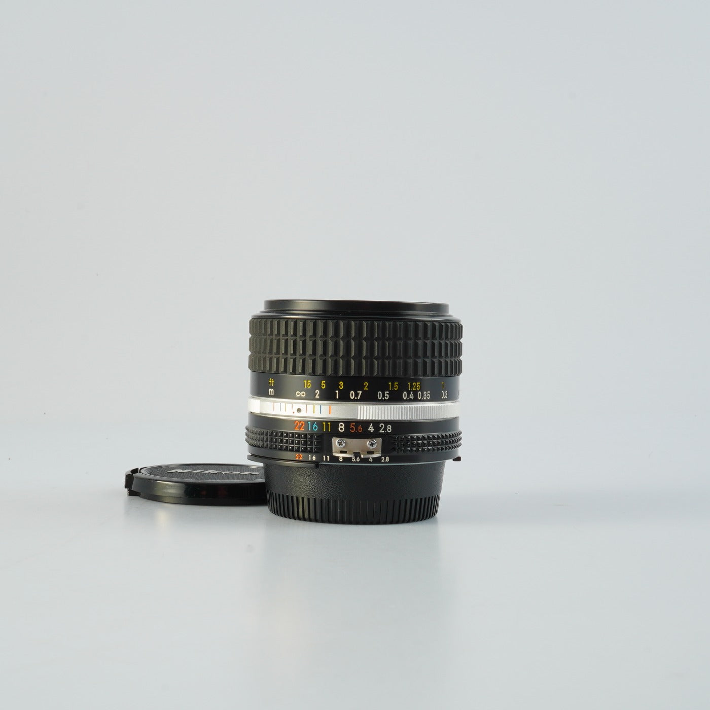 Nikon Ai-S NIKKOR 28mm F/2.8 単焦点レンズ