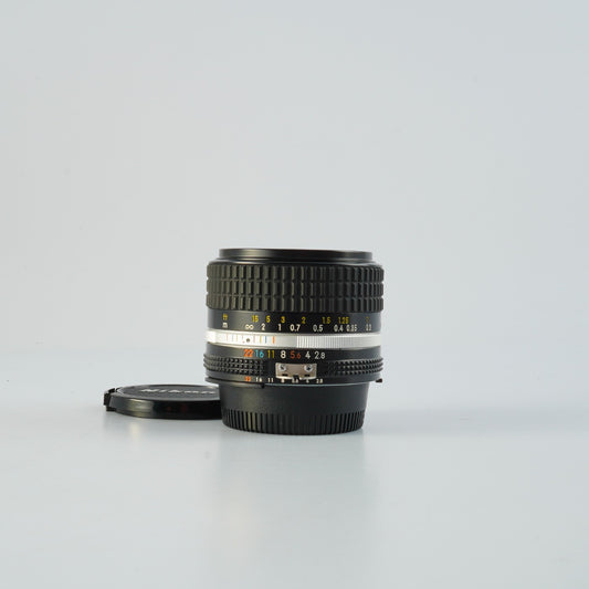 Nikon Ai-S NIKKOR 28mm F/2.8 単焦点レンズ