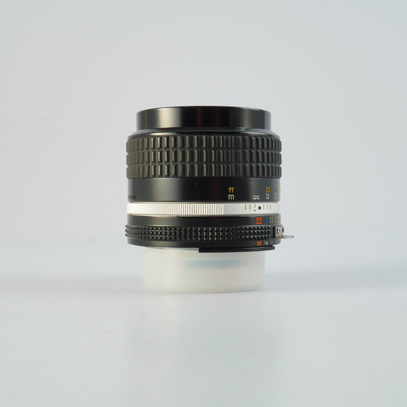 Nikon Ai-S NIKKOR 85mm F/2 単焦点レンズ