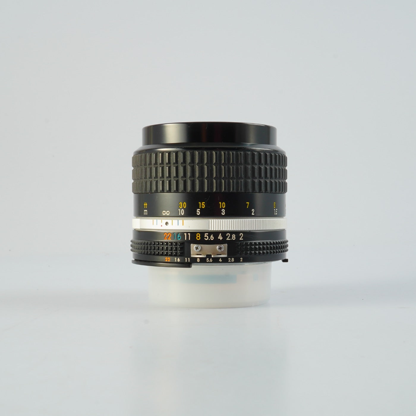 Nikon Ai-S NIKKOR 85mm F/2 単焦点レンズ