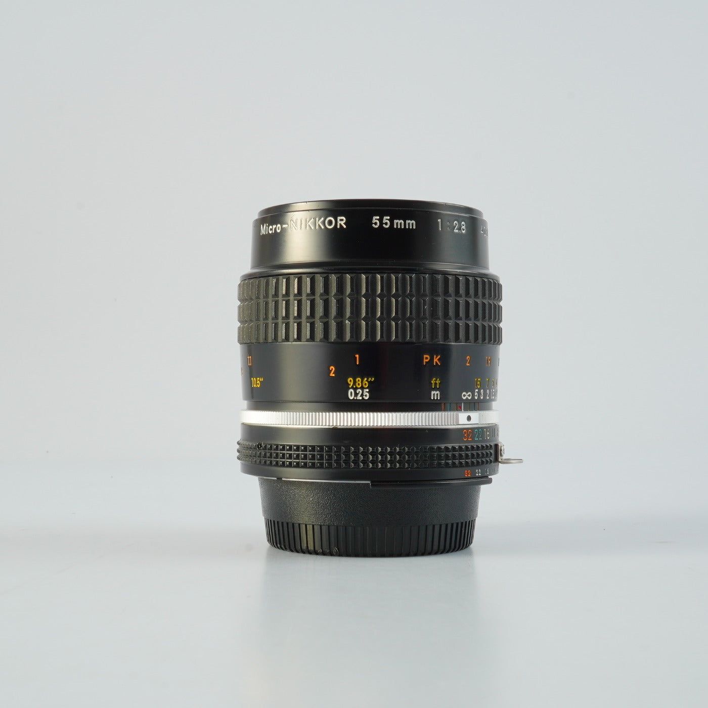 Nikon Ai-s Micro NIKKOR 55mm F/2.8 マクロレンズ