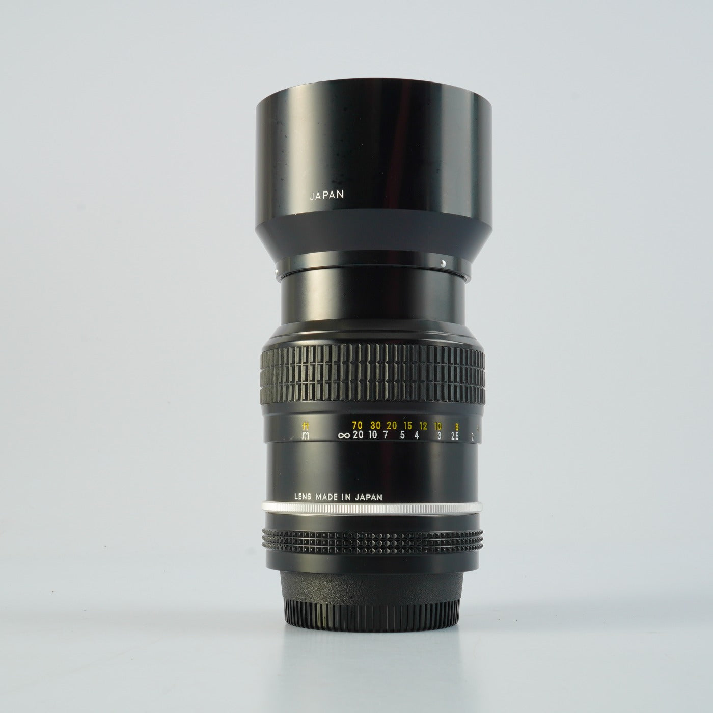 Nikon 非Ai Nikkor 105mm F/2.5 単焦点レンズ