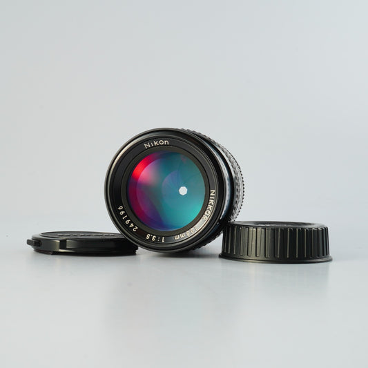 Nikon Ai NIKKOR 135mm F/3.5 単焦点レンズ