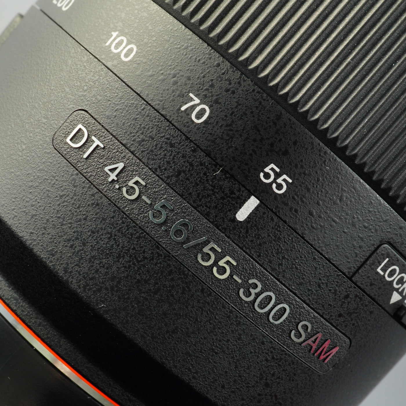 SONY DT 55-300mm F/4.5-5.6 SAM ズームレンズ