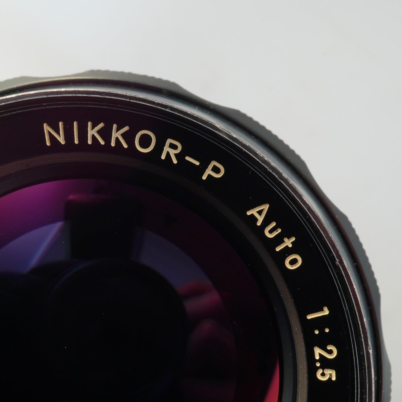Nikon Ai改 NIKKOR-P Auto 105mm F/2.5 単焦点レンズ