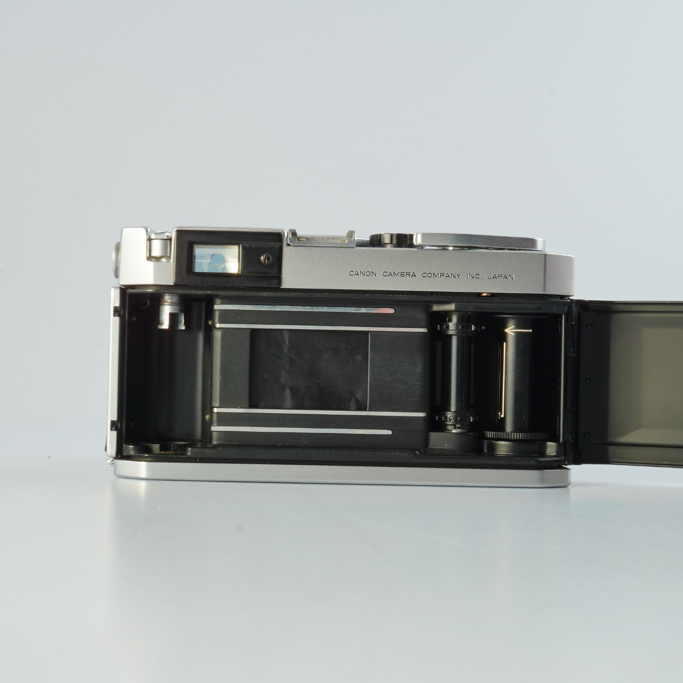 【SERVICED & TESTED】 Canon P + 50mm F/1.4 レンジファインダーフィルムカメラ