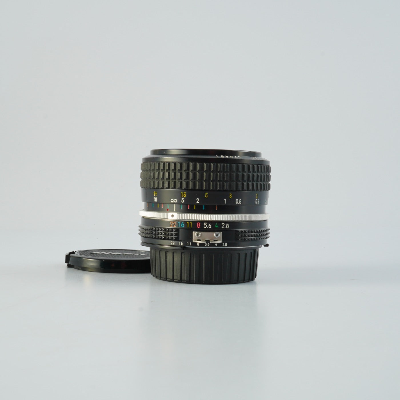 Nikon Ai Nikkor 28mm F/2.8 単焦点レンズ