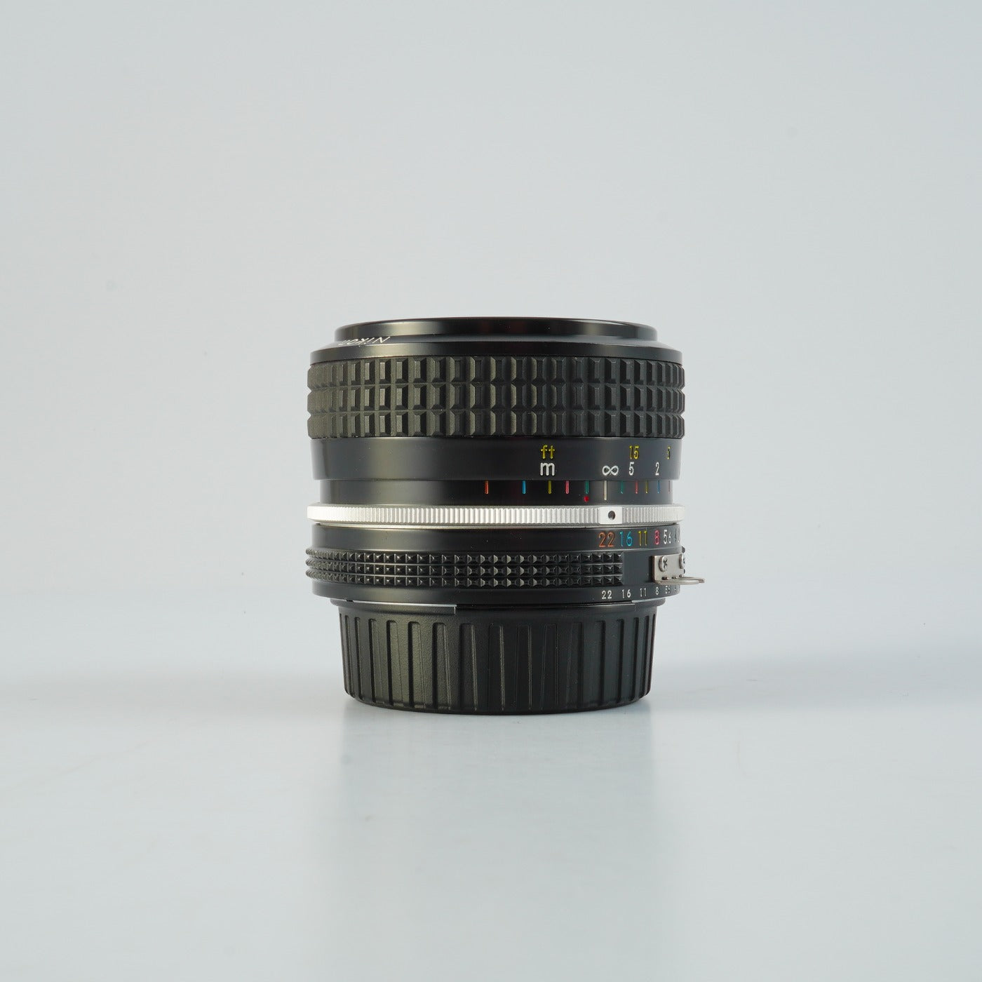 Nikon Ai Nikkor 28mm F/2.8 単焦点レンズ