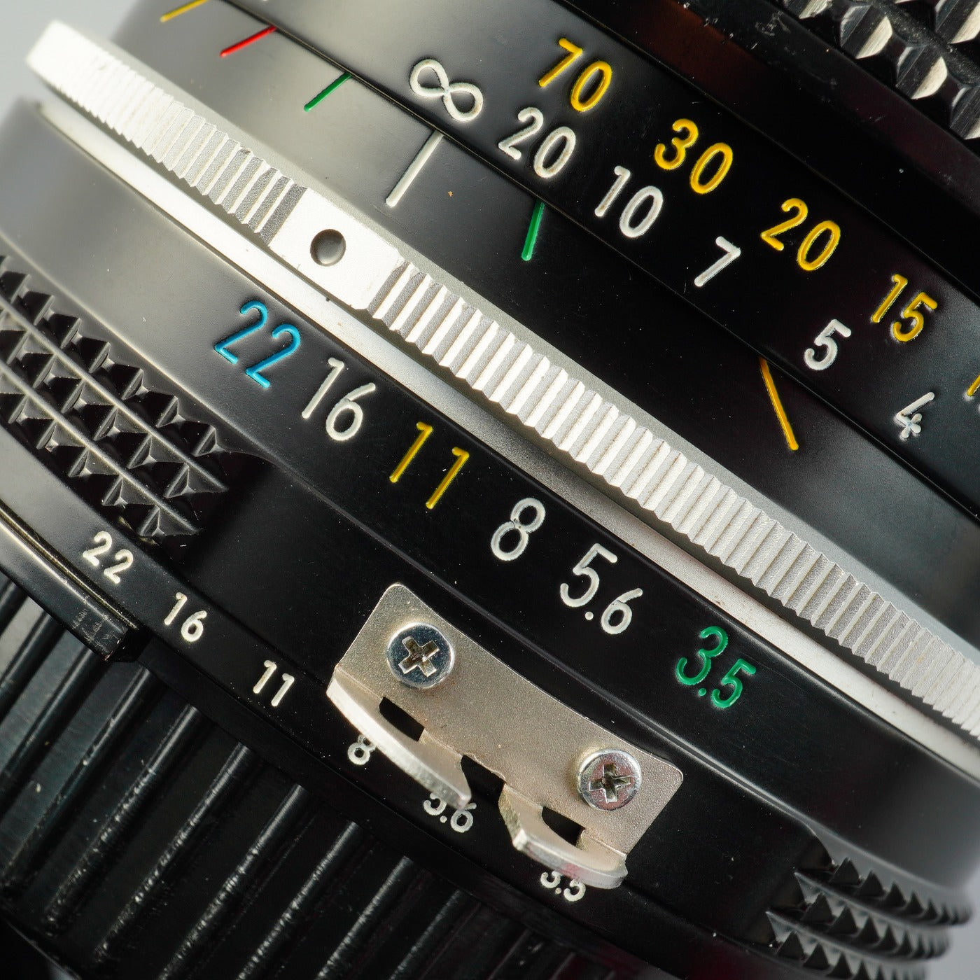 Nikon Ai Zoom-NIKKOR 43-86mm F/3.5 ズームレンズ