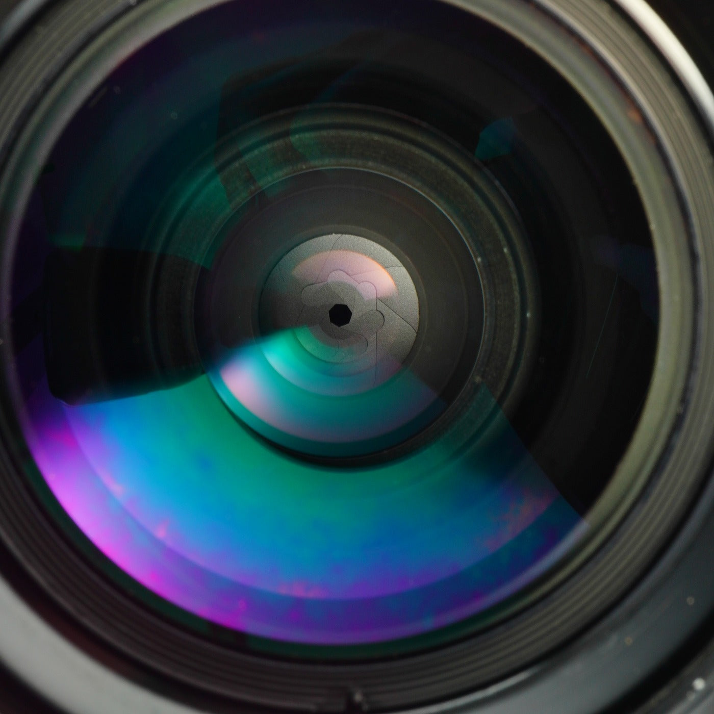 Nikon Ai Nikkor 28mm F/2.8 単焦点レンズ