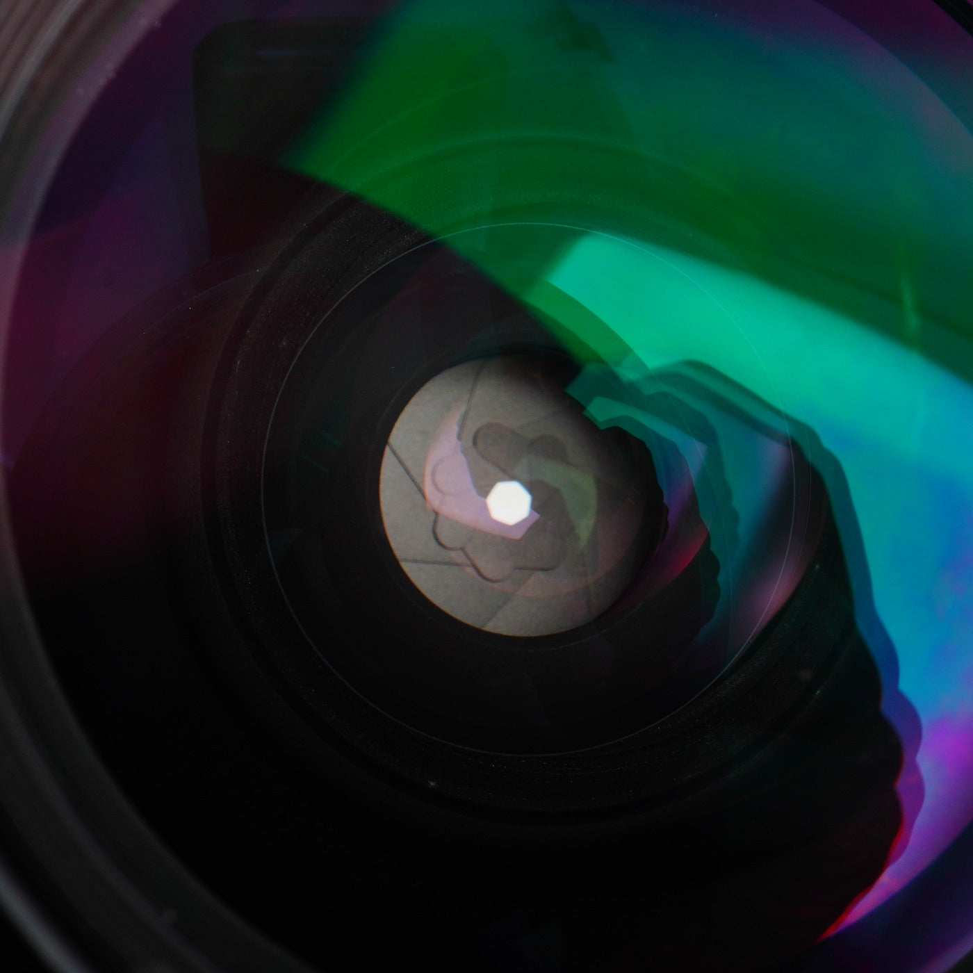 Nikon Ai Nikkor 28mm F/2.8 単焦点レンズ