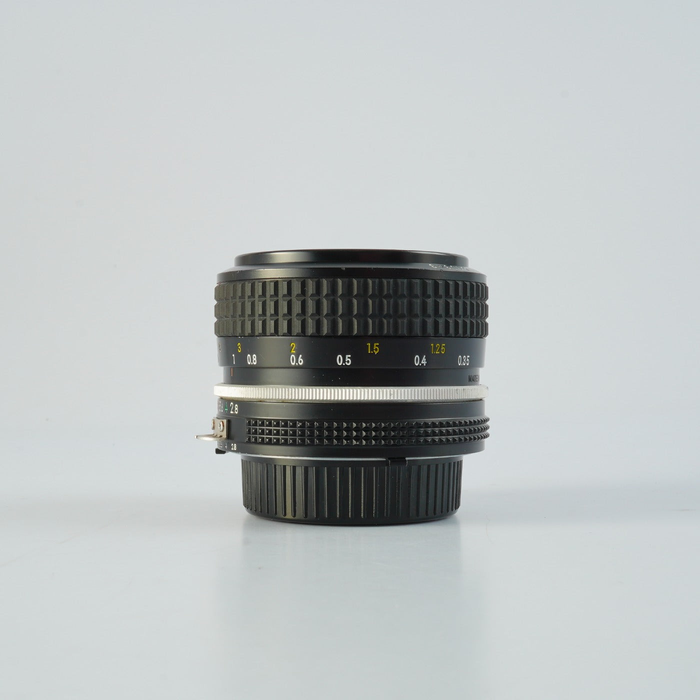 Nikon Ai Nikkor 28mm F/2.8 単焦点レンズ