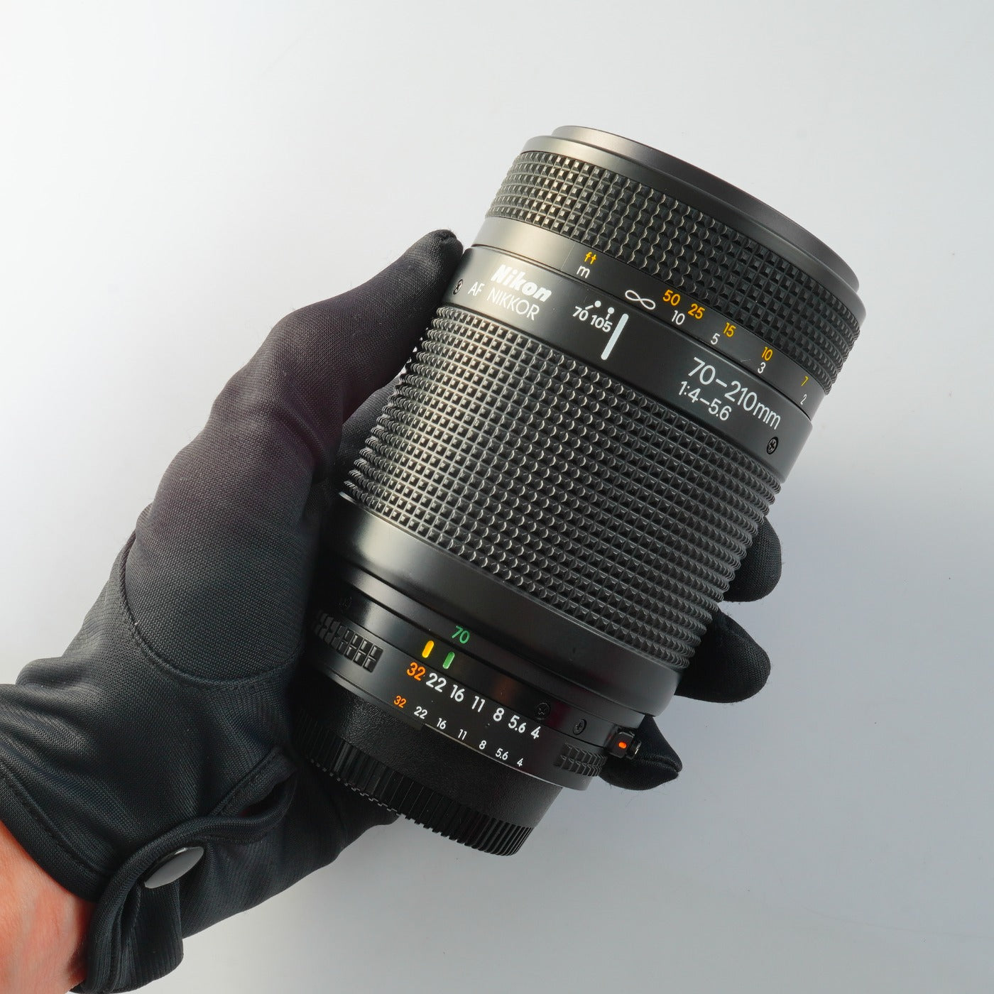 Nikon AF NIKKOR 70-210mm F/4-5.6 ズームレンズ