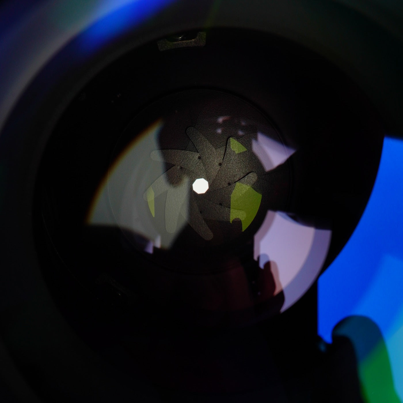 Canon New FD 200mm F/2.8 単焦点レンズ