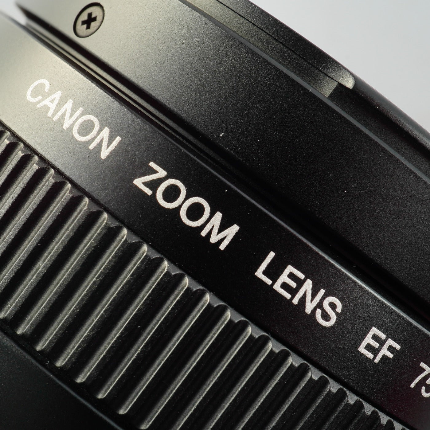 Canon EF 75-300mm F/4-5.6 Ⅱ ズームレンズ