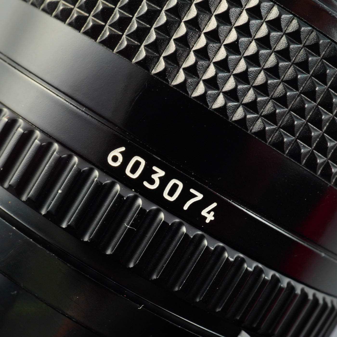Canon New FD NFD 28mm F/2.8 単焦点レンズ
