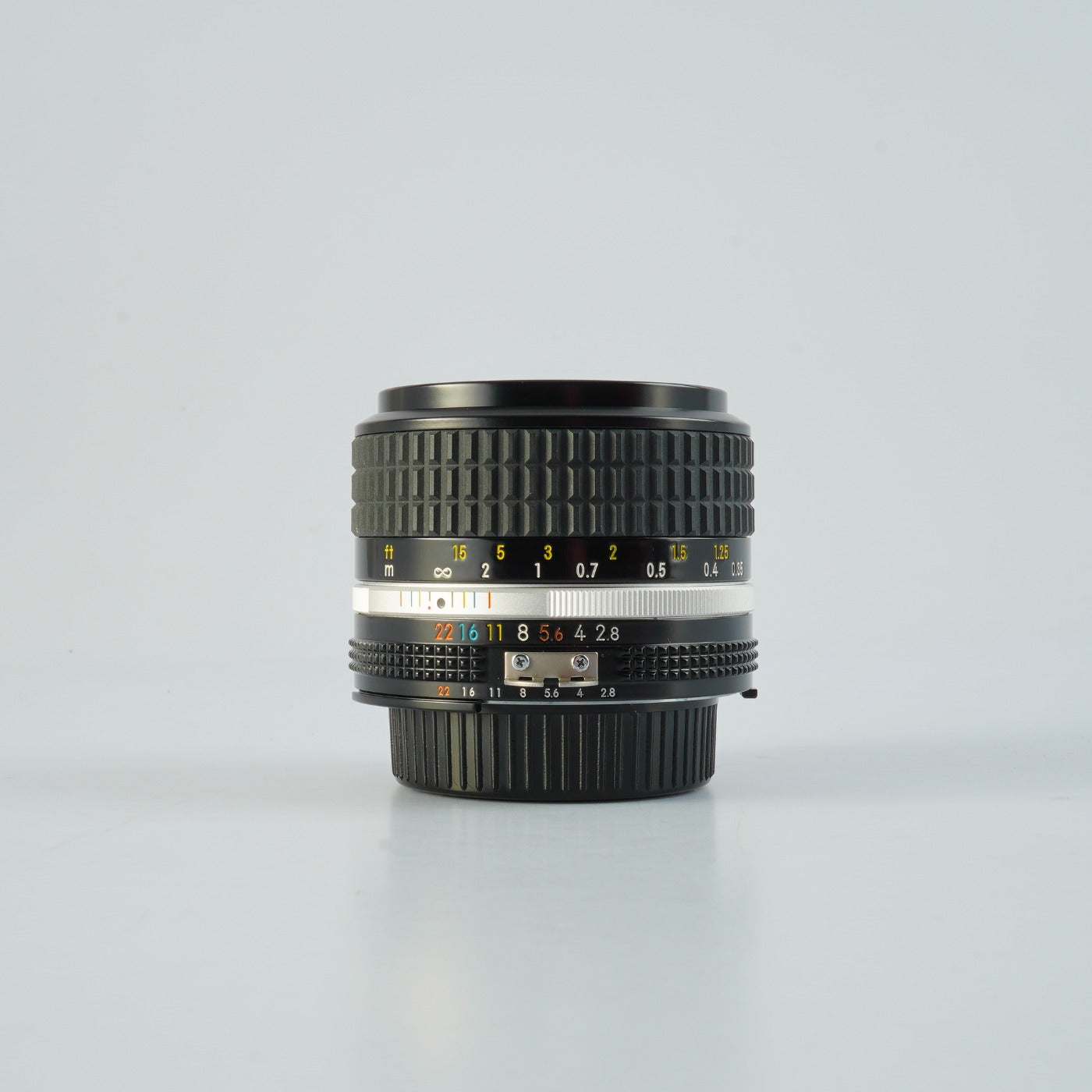 Nikon Ai-S NIKKOR 35mm F/2.8 単焦点レンズ