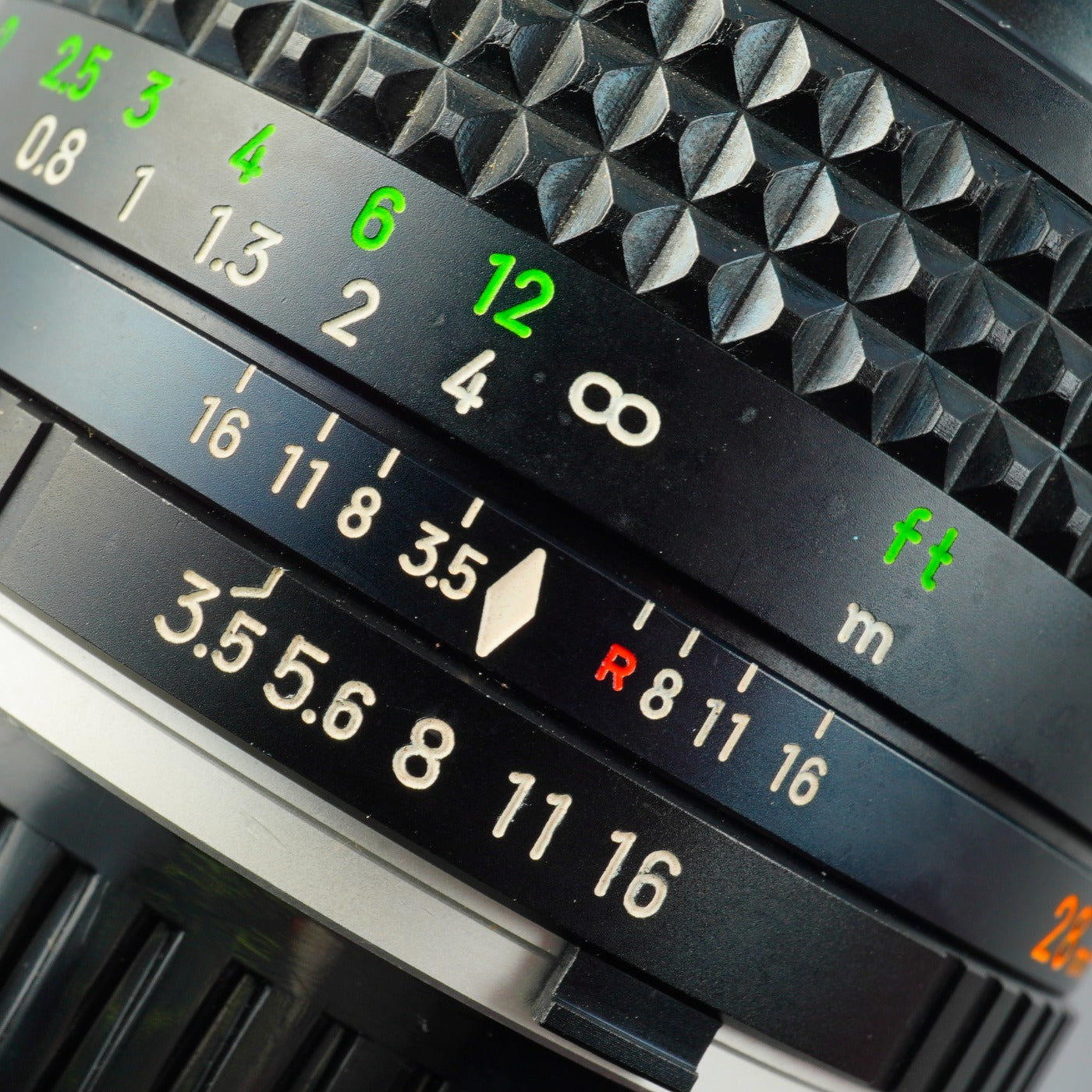 MINOLTA MC W.ROKKOR 28mm F/3.5 単焦点レンズ
