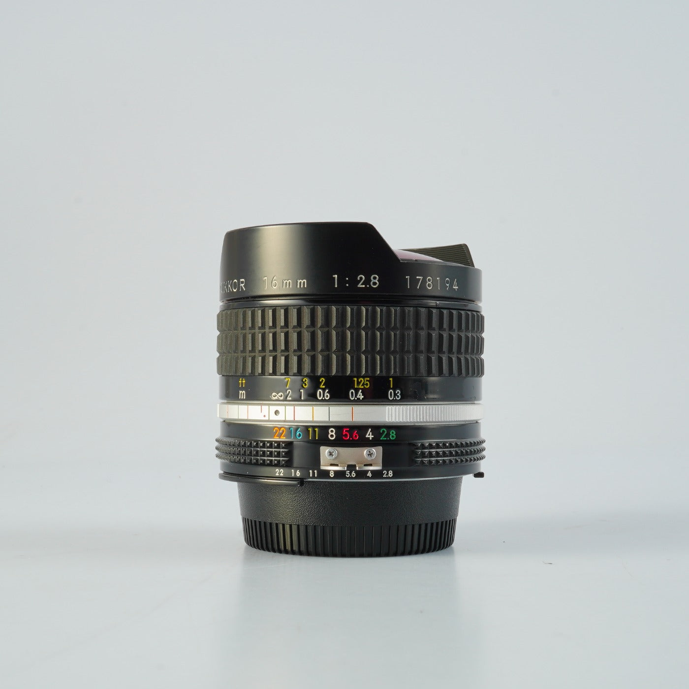 Nikon Fisheye NIKKOR 16mm F/2.8 単焦点レンズ