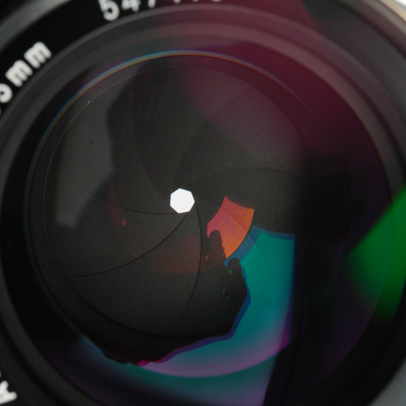 Nikon Ai改 NIKKOR-P.C Auto 105mm F/2.5 単焦点レンズ