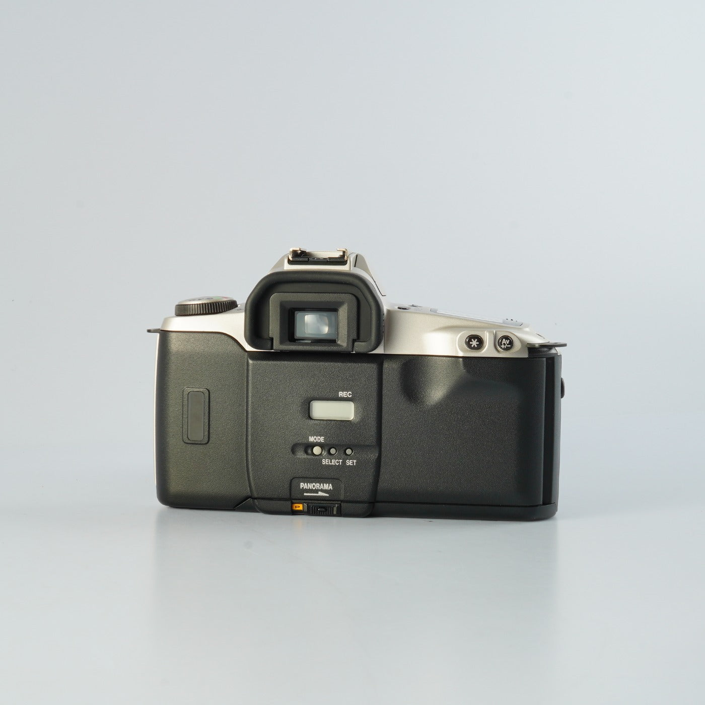 Canon New EOS kiss (REBEL G) + EF 35-80mm F/4-5.6 Ⅲ AF フィルム一眼レフカメラ