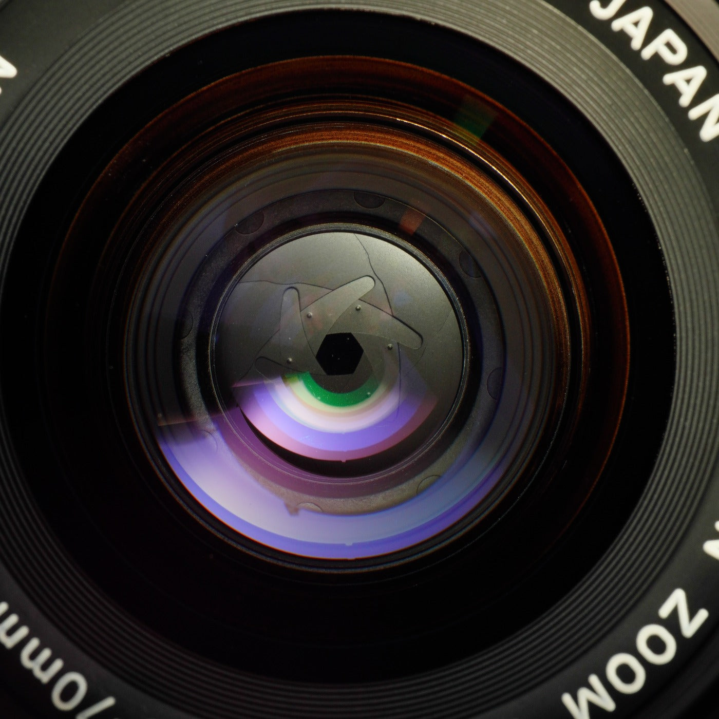 Canon FD 35-70mm F/4 ズームレンズ