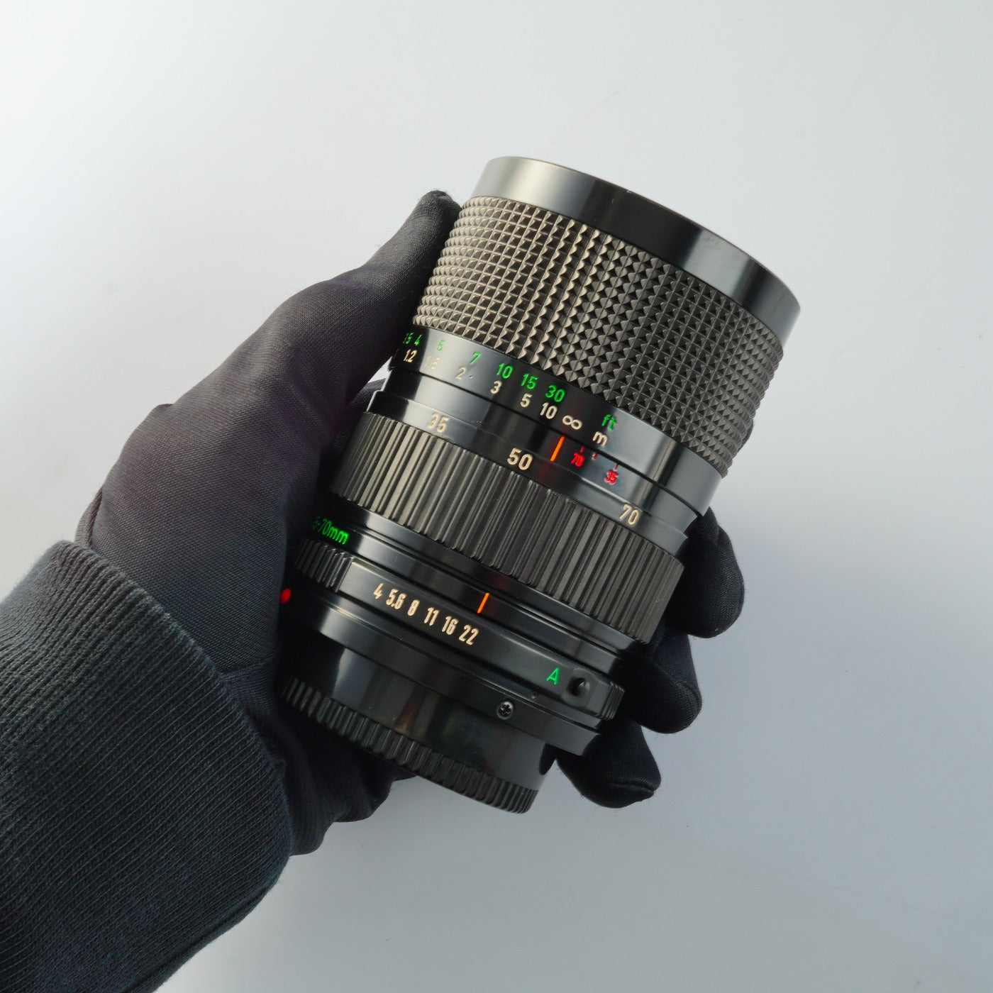 Canon FD 35-70mm F/4 ズームレンズ