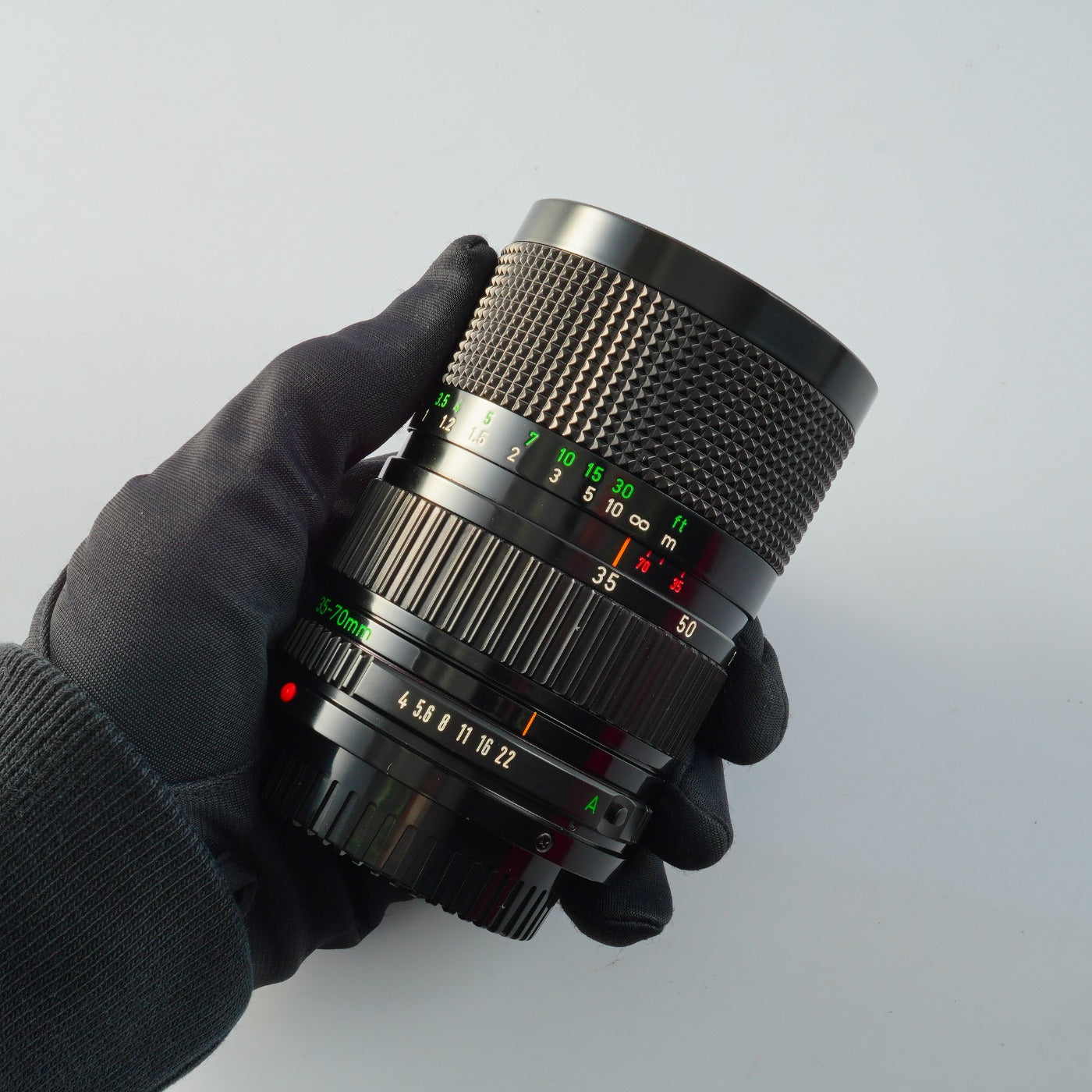 Canon FD 35-70mm F/4 ズームレンズ