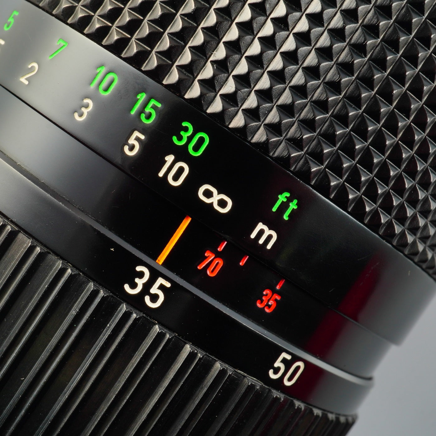 Canon FD 35-70mm F/4 ズームレンズ