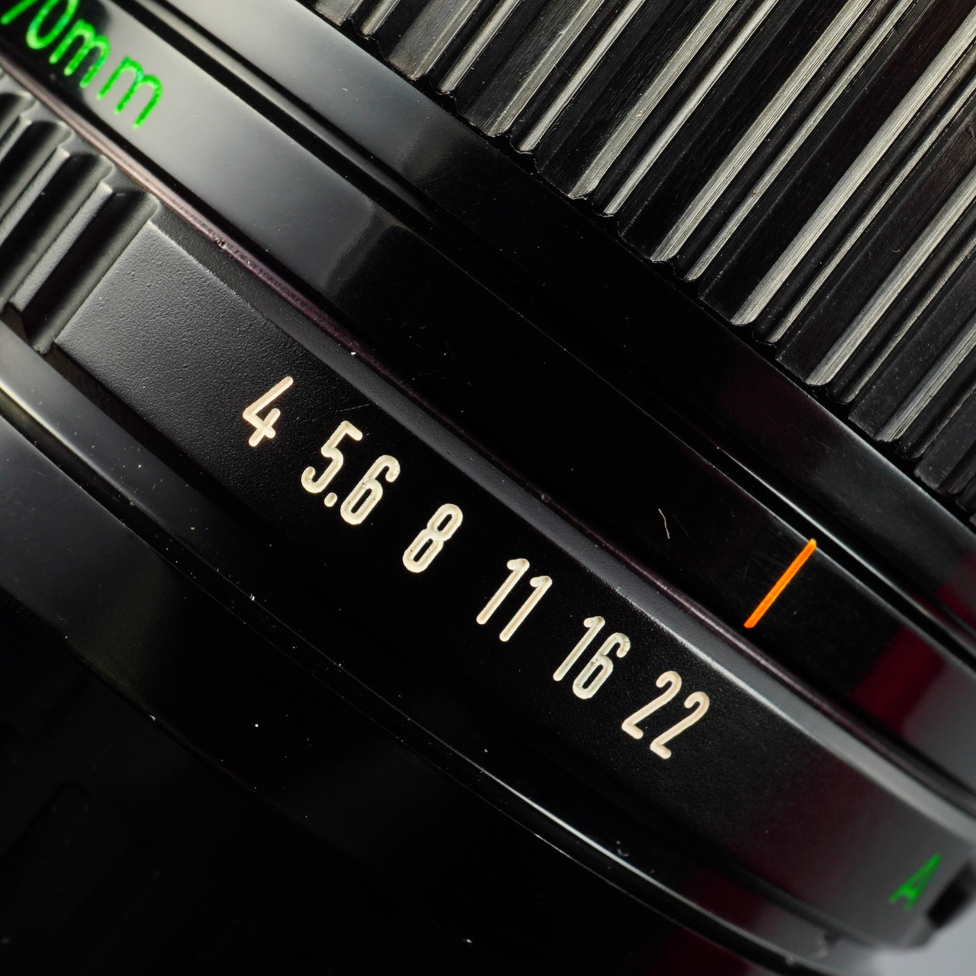Canon FD 35-70mm F/4 ズームレンズ