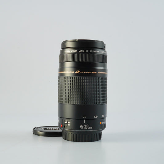 Canon EF 75-300mm F/4-5.6 Ⅱ USM ズームレンズ