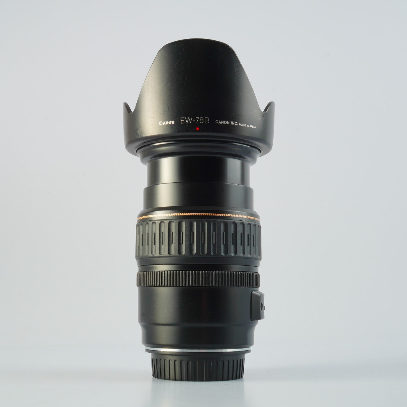 Canon EF 28-135mm F/3.5-5.6 IS ズームレンズ