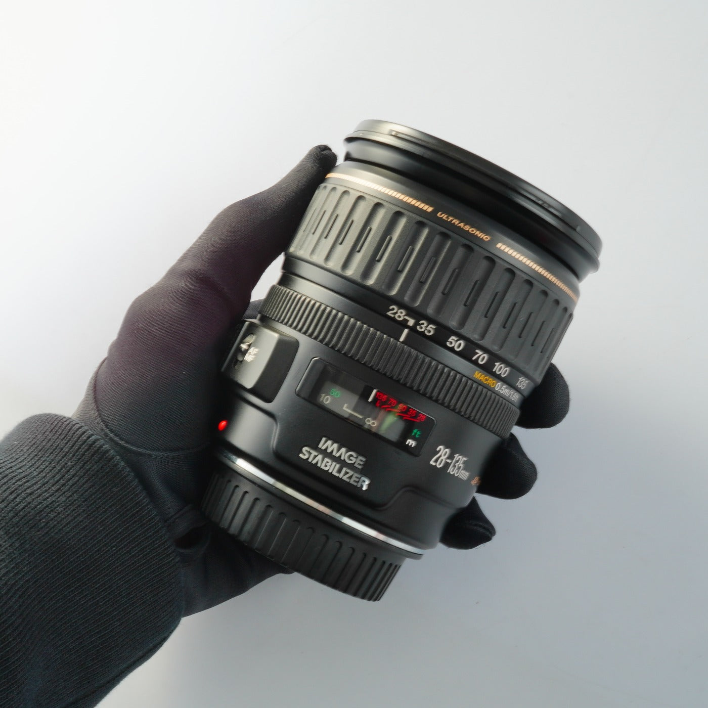 Canon EF 28-135mm F/3.5-5.6 IS ズームレンズ