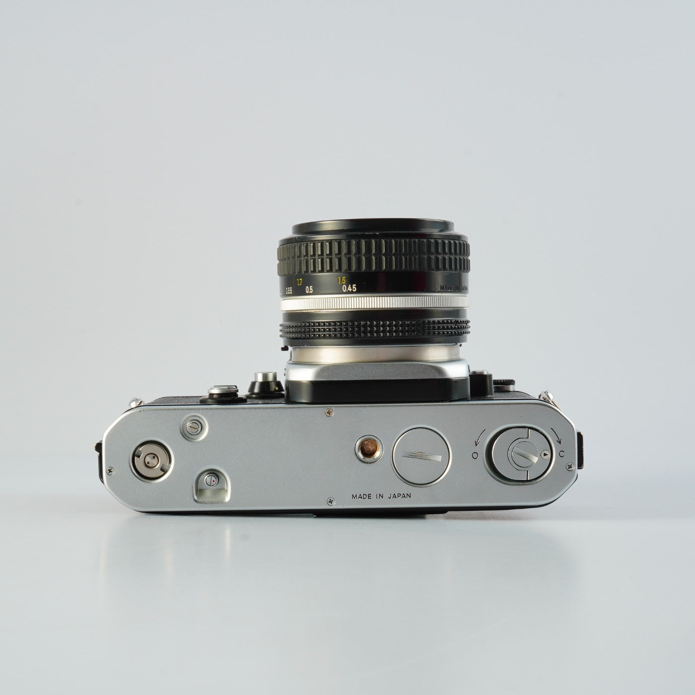 【SERVICED】 Nikon F2 Photomic A DP-11 Silver + NIKKOR Ai 50mm F/1.4 MF フィルム一眼レフカメラ