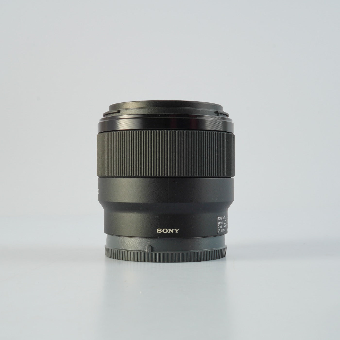 SONY FE 50mm F/1.8 単焦点レンズ