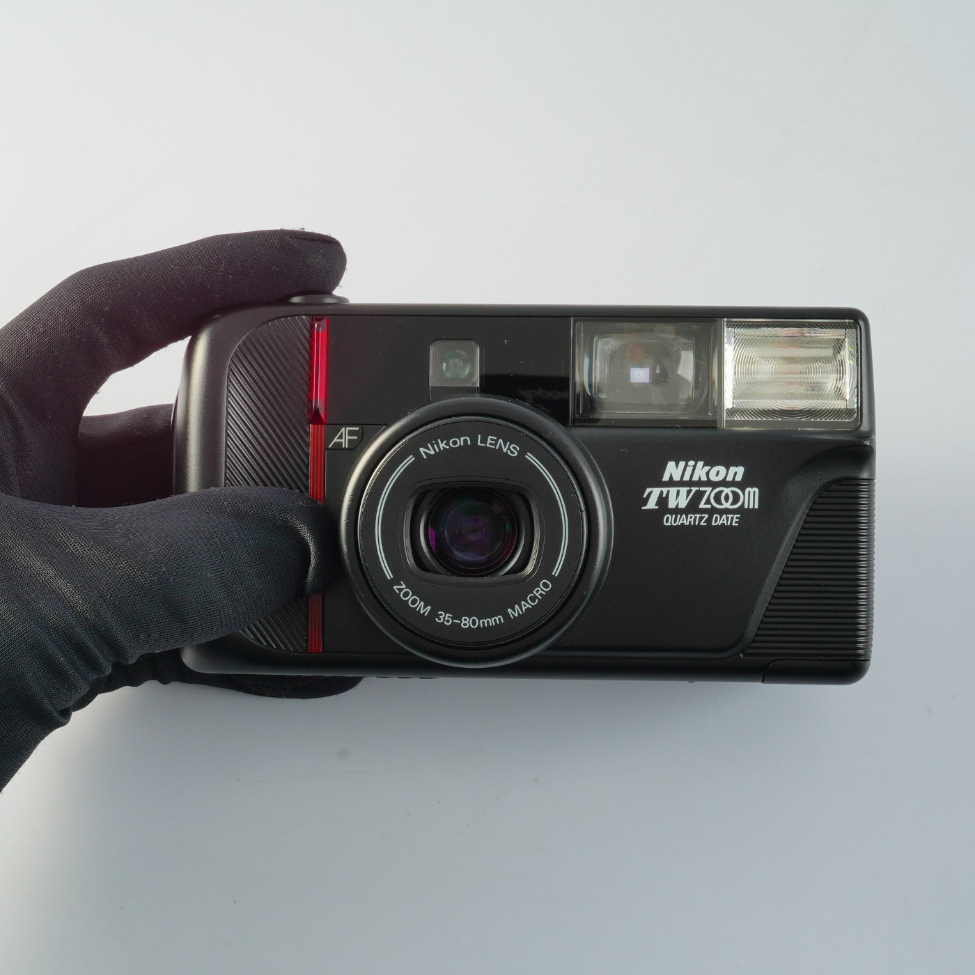 Nikon TW Zoom 35-80 Quartz Date コンパクトフィルムカメラ