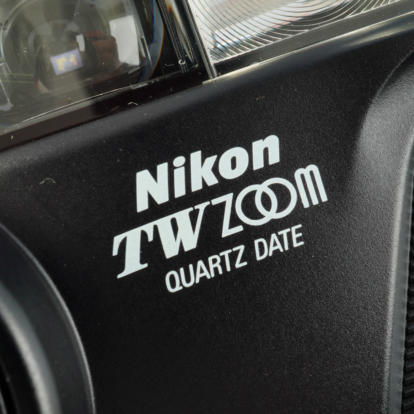 Nikon TW Zoom 35-80 Quartz Date コンパクトフィルムカメラ