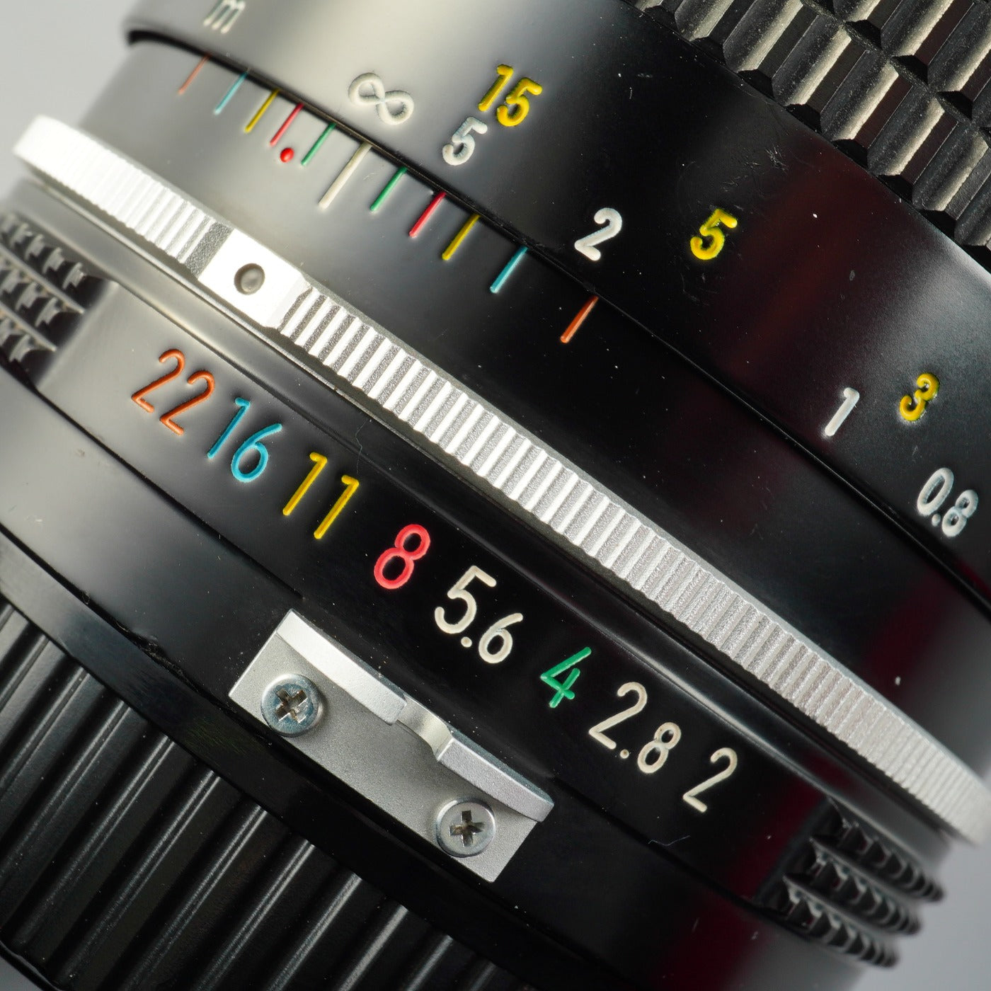 Nikon 非Ai Nikkor 35mm F/2 単焦点レンズ