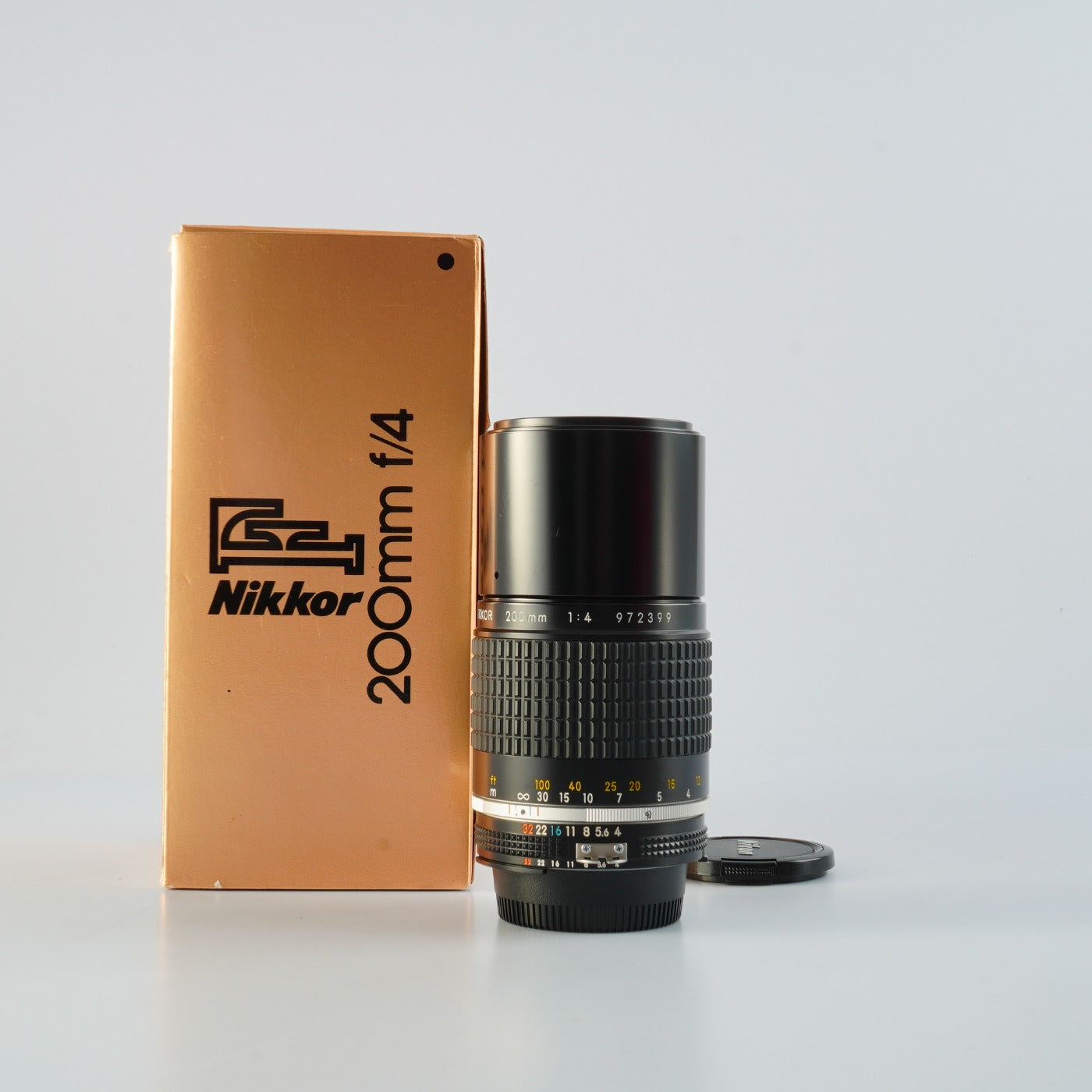Nikon Ai-S NIKKOR 200mm F/4 単焦点レンズ