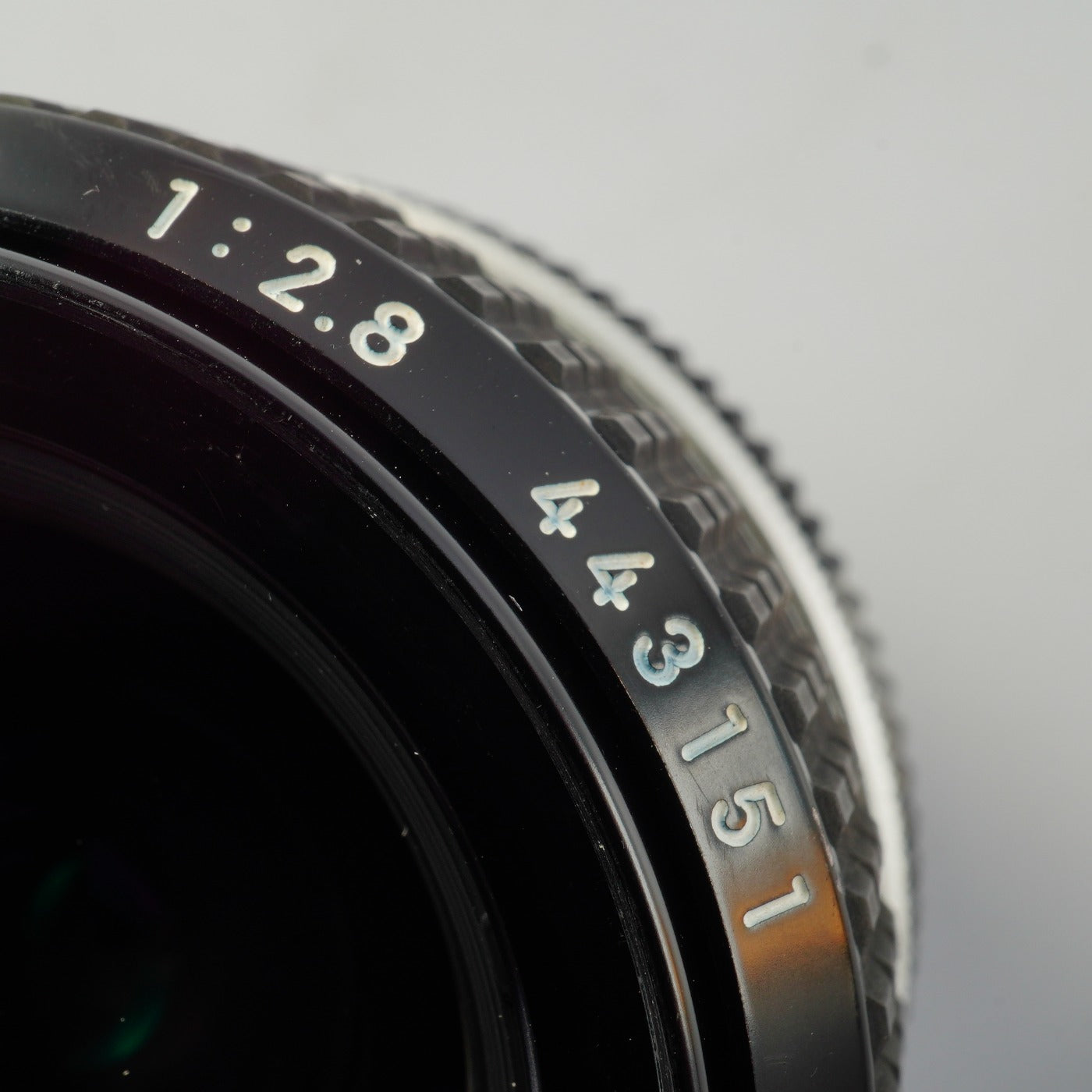 Nikon Ai Nikkor 28mm F/2.8 単焦点レンズ
