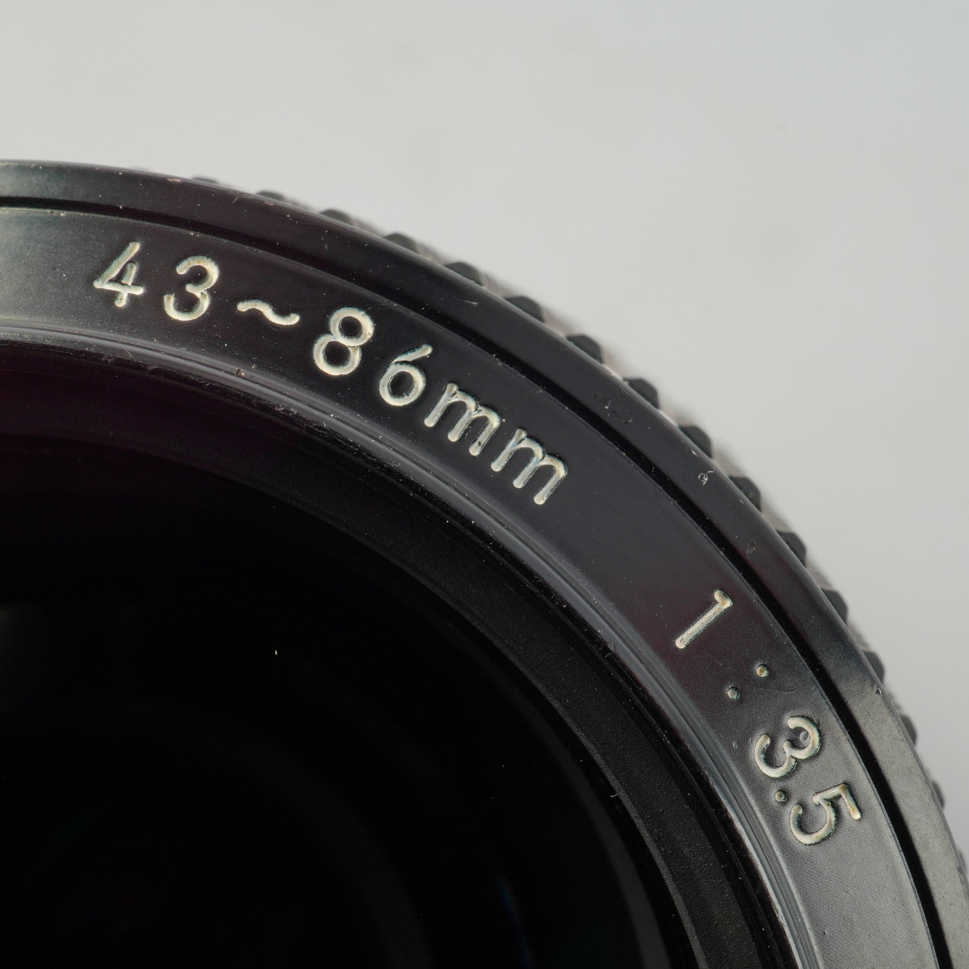 Nikon Ai Zoom-NIKKOR 43-86mm F/3.5 ズームレンズ