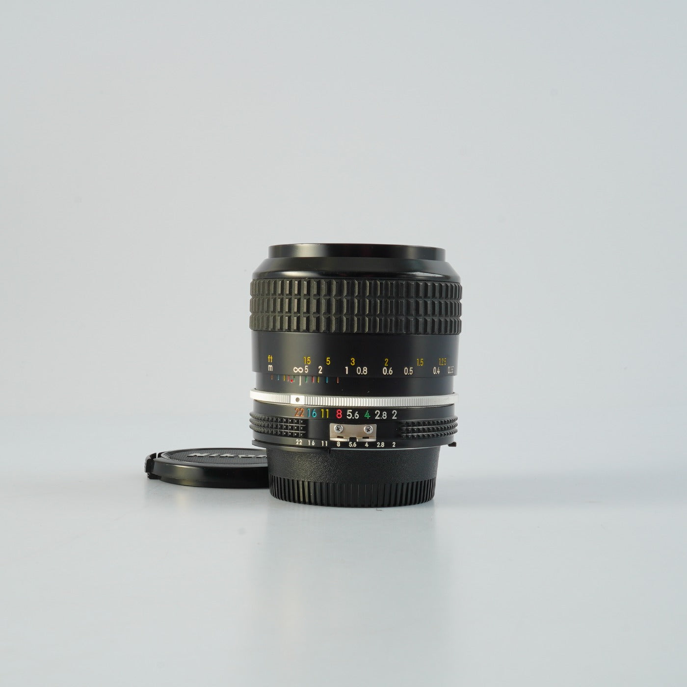 Nikon Ai NIKKOR 28mm F/2 単焦点レンズ