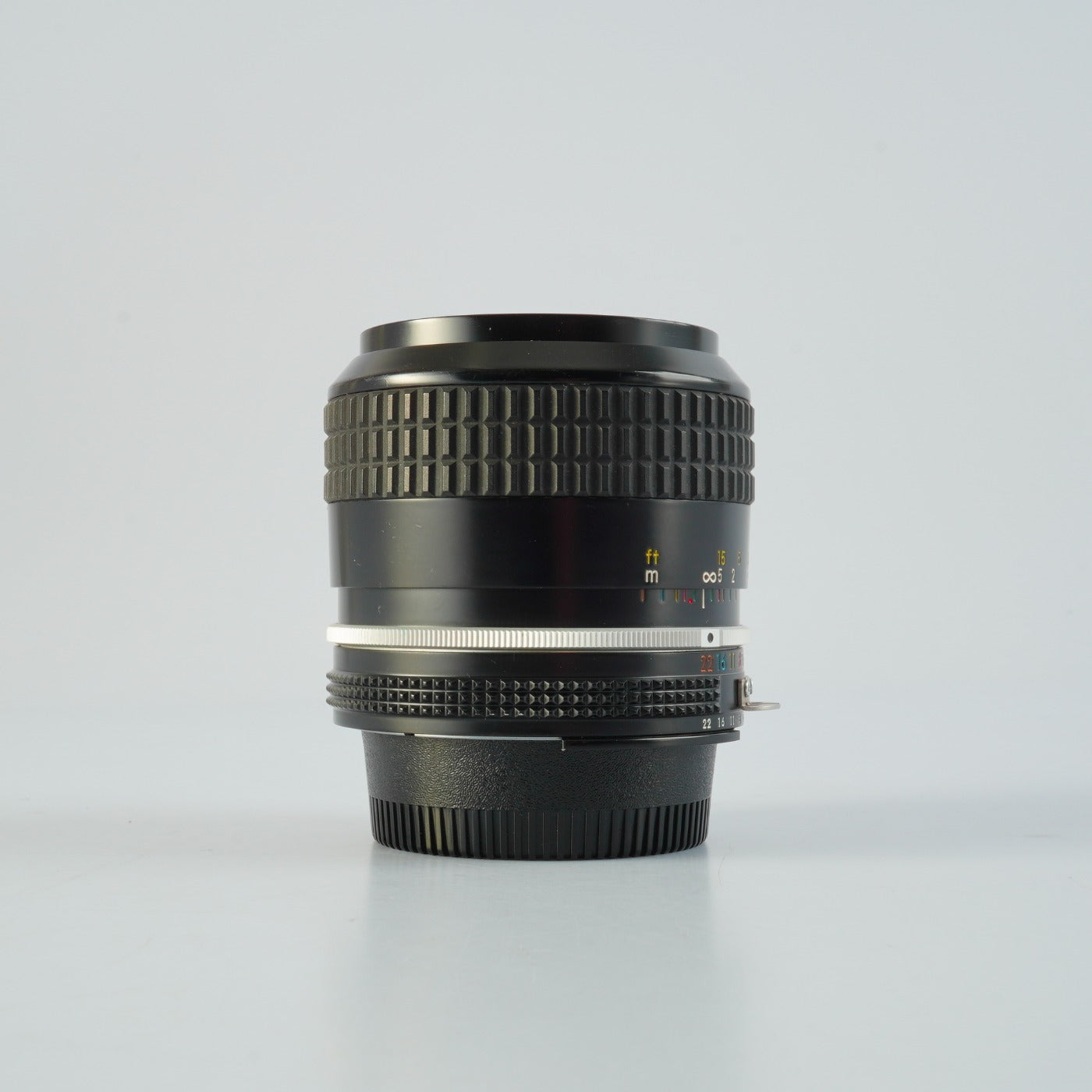 Nikon Ai NIKKOR 28mm F/2 単焦点レンズ