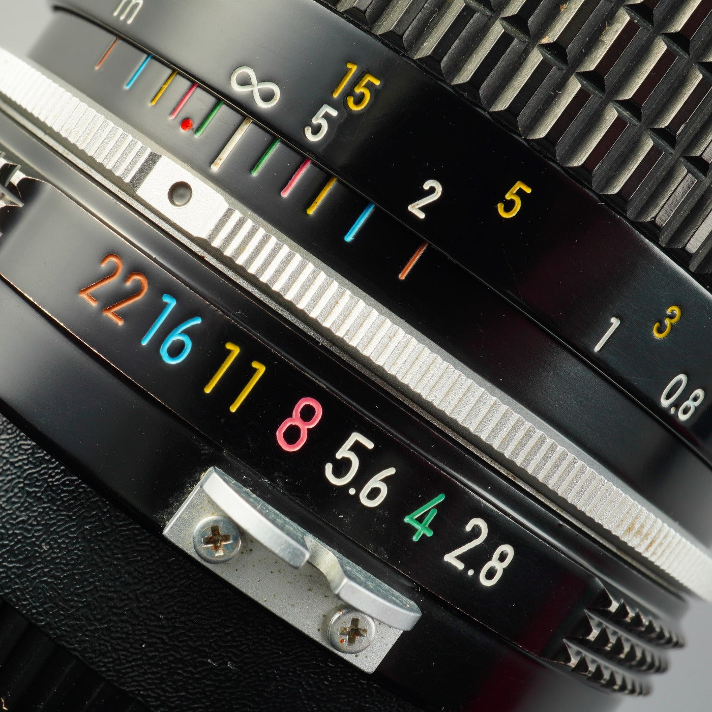 Nikon 非Ai NIKKOR 35mm F/2.8 単焦点レンズ