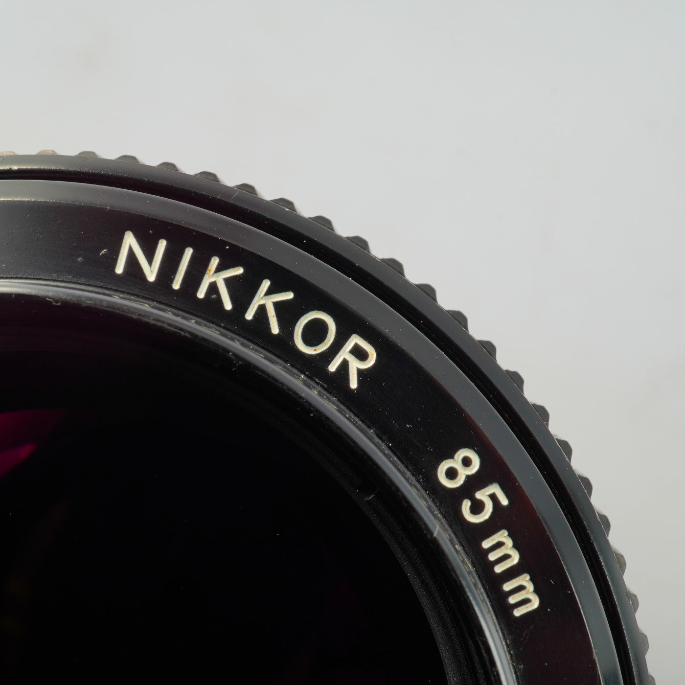 Nikon 非Ai Nikkor 85mm F/1.8 単焦点レンズ