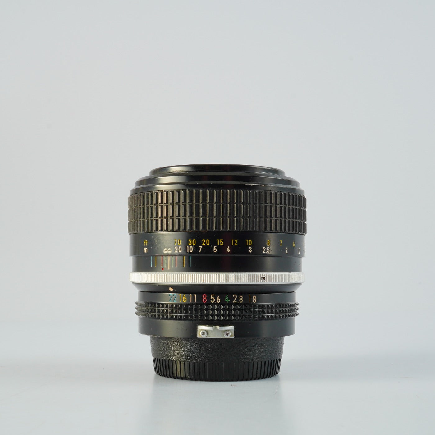 Nikon 非Ai Nikkor 85mm F/1.8 単焦点レンズ