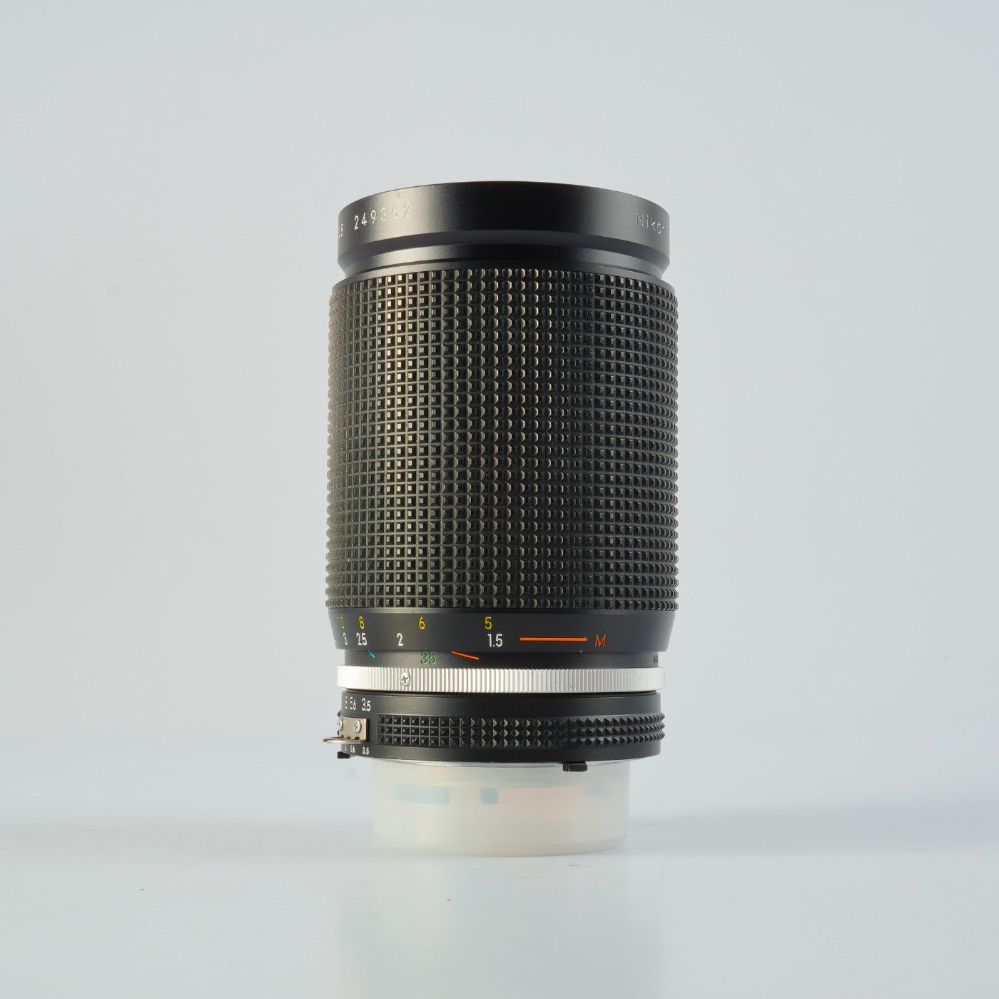 Nikon Ai-S Zoom-NIKKOR 35-135mm F/3.5-4.5 ズームレンズ