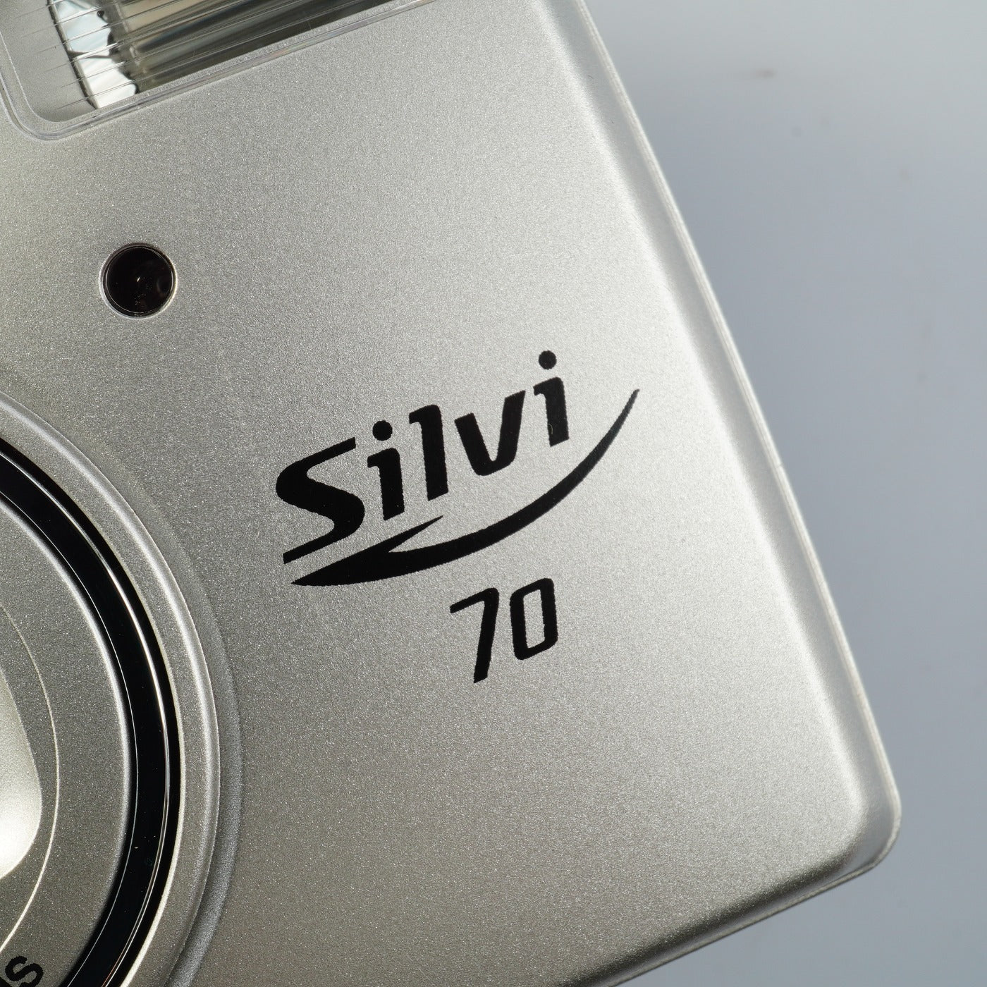 FUJIFILM Silvi 70 35-70mm コンパクトフィルムカメラ