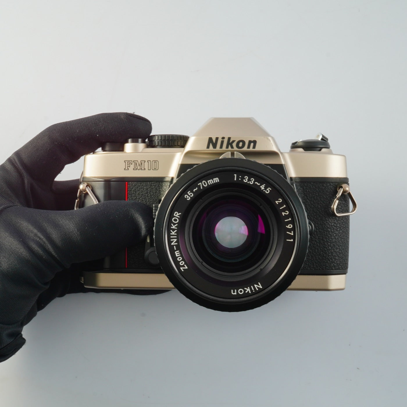 Nikon FM10 + Ai-S ZOOM Nikkor 35-70mm F/3.3-4.5 MF フィルム一眼レフカメラ