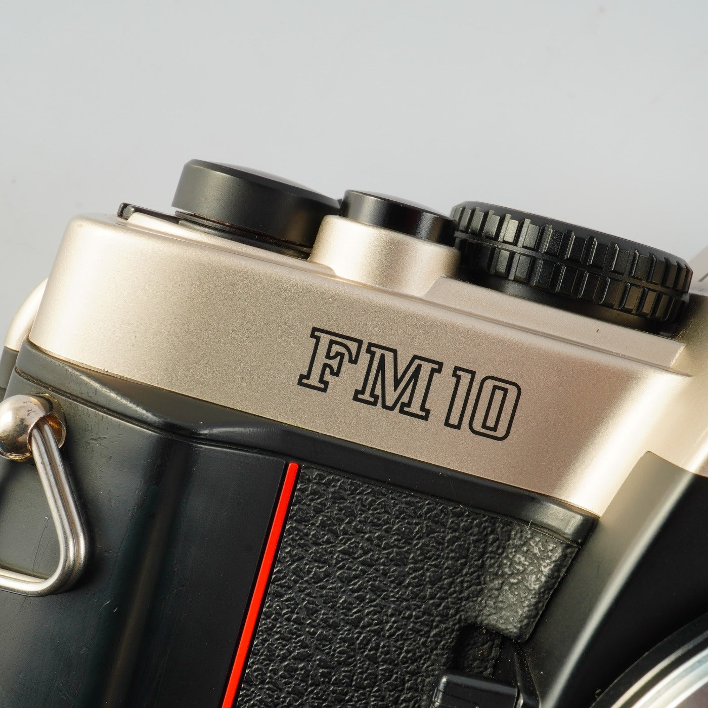 Nikon FM10 + Ai-S ZOOM Nikkor 35-70mm F/3.3-4.5 MF フィルム一眼レフカメラ